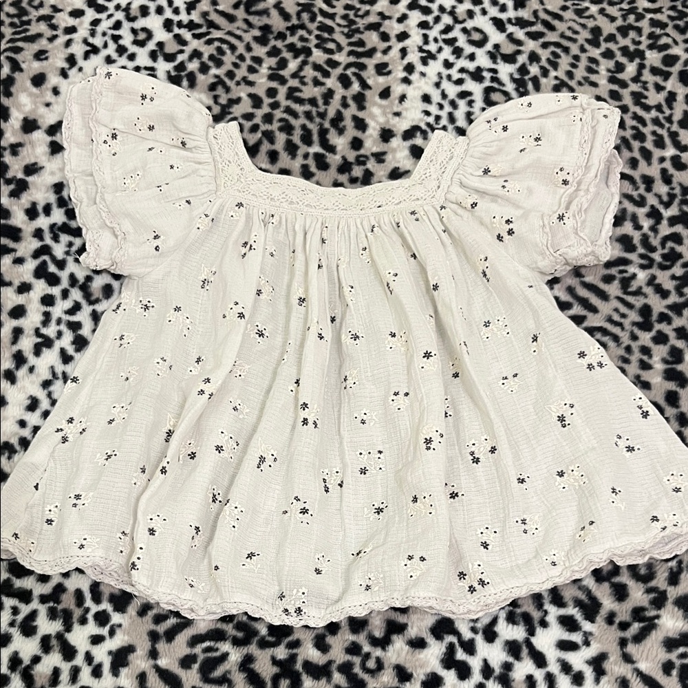 Maker and Merchant White Floral Top Girls 8 (M)